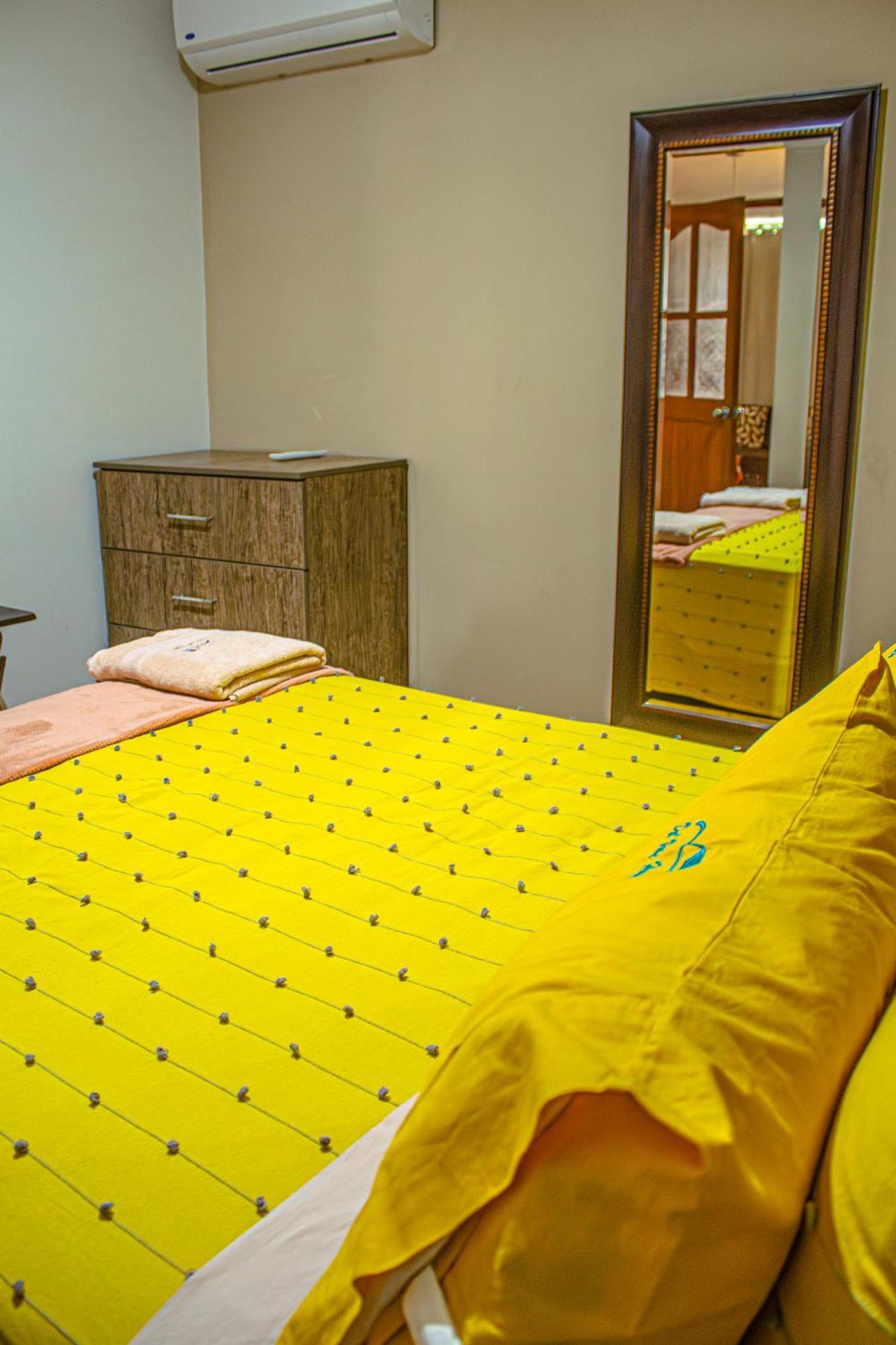 Del Valle House Ика Экстерьер фото